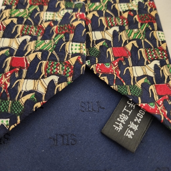 Vintage Equestrian Print 100% Silk Neck Tie - Picture 5 of 5